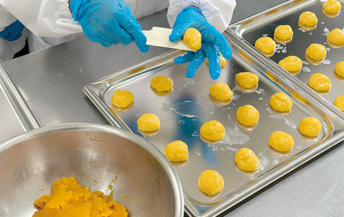 かぼちゃサーターアンダギー　大城野菜生産農園加工所